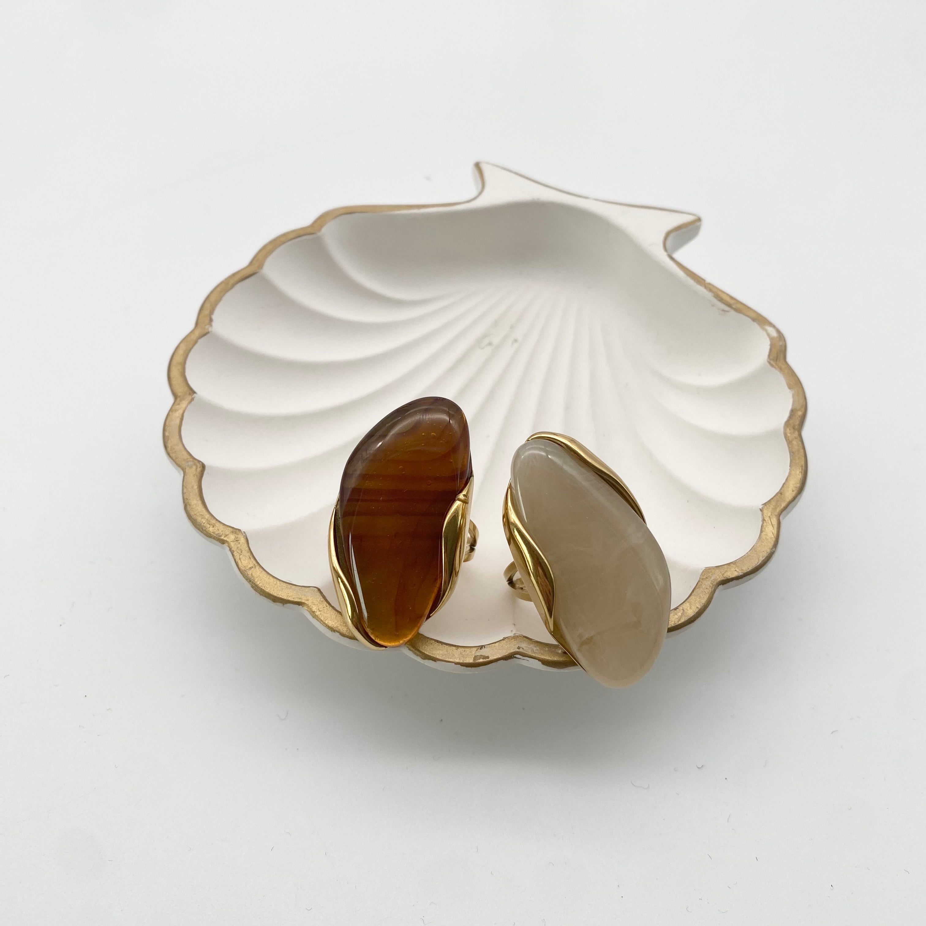 Ring Amber