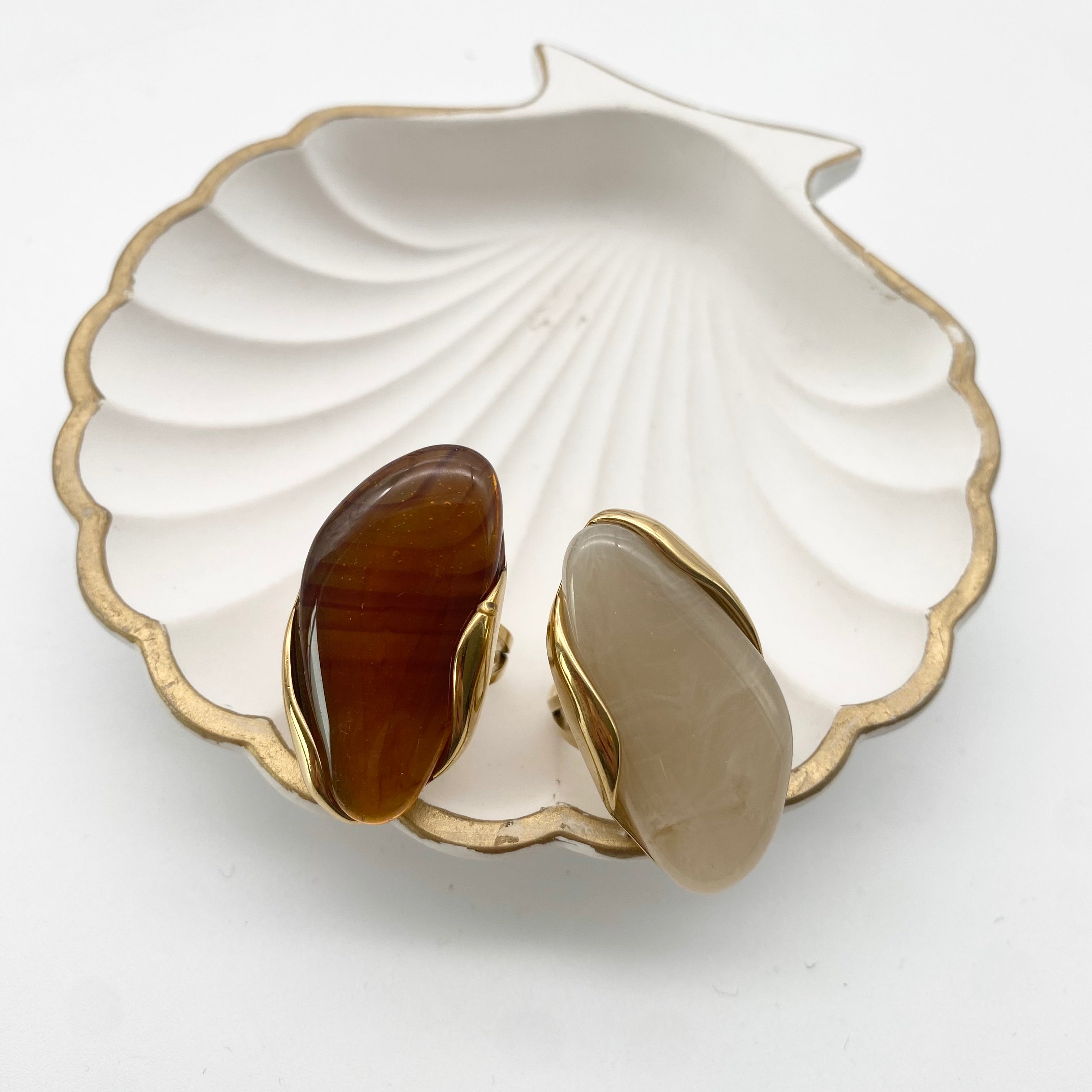Ring Amber