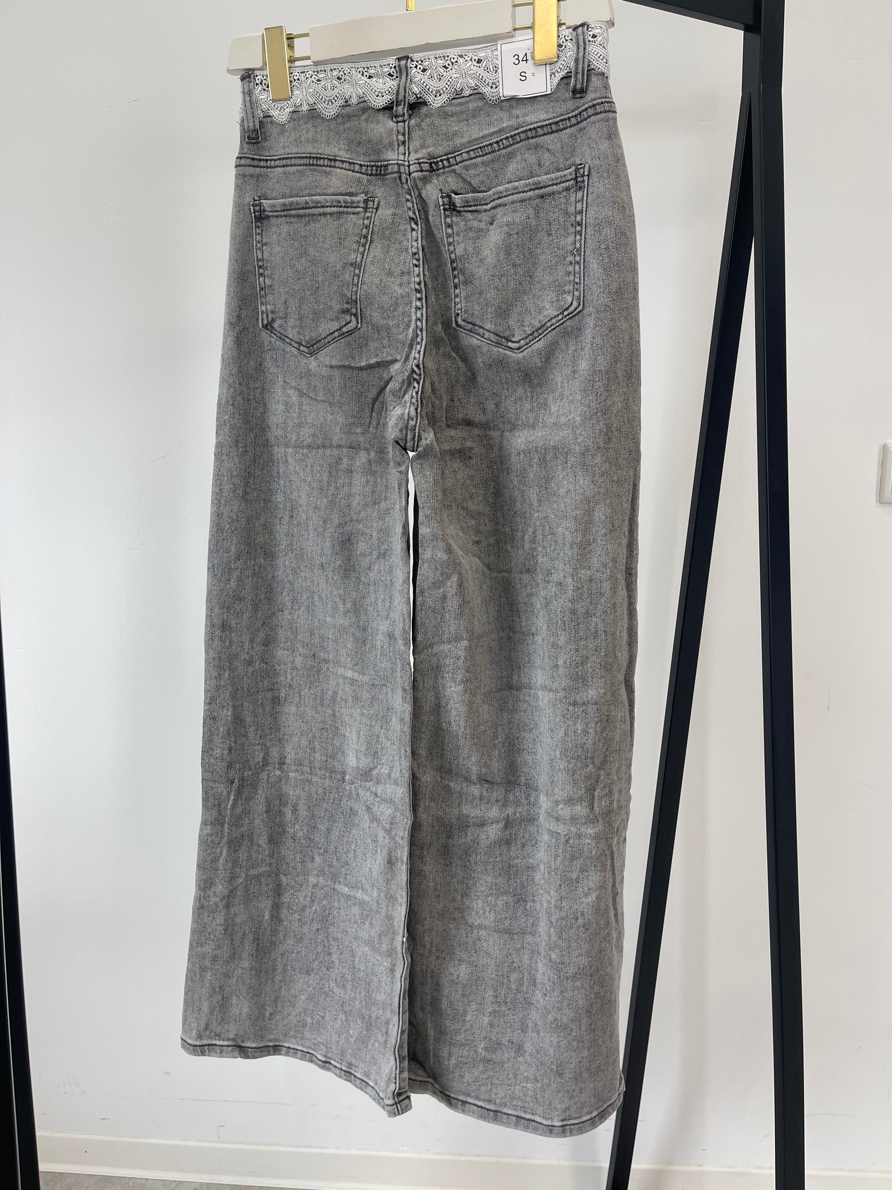 Straight Jeans Lace Waistband